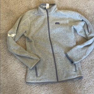 Patagonia women’s better sweater medium grey